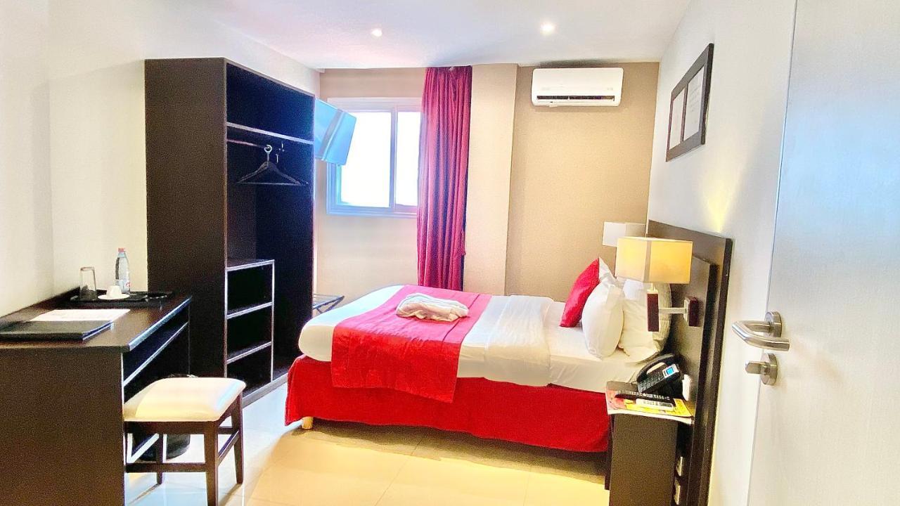 Hotel M'Lys Konakri Dış mekan fotoğraf